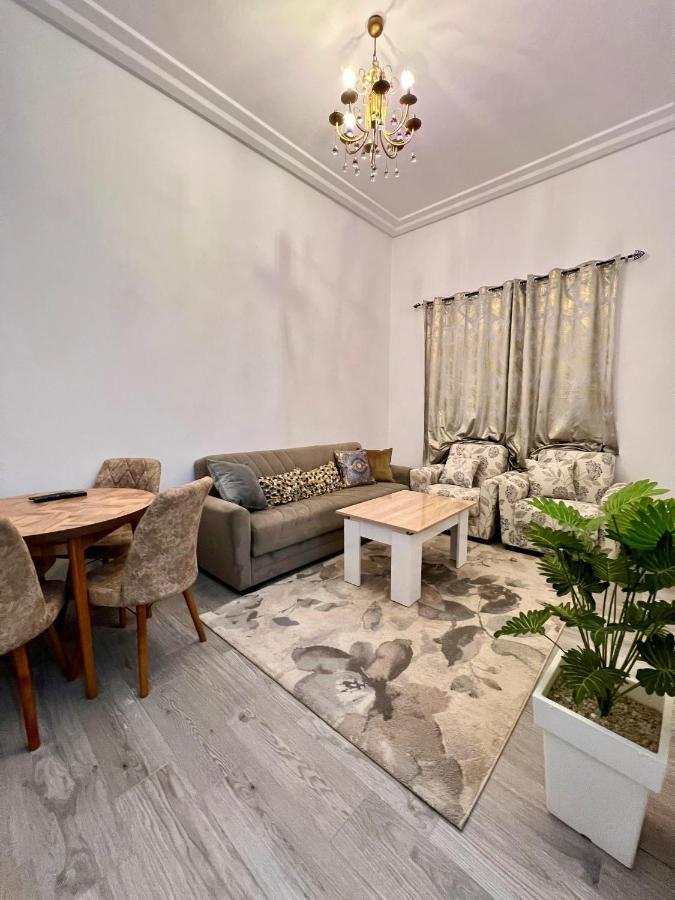 Myzo Superbe Appartement Familial Bien Situe A Marrakech Marrákes Kültér fotó
